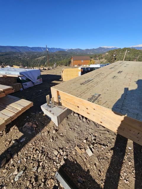 Floor framing on the piers