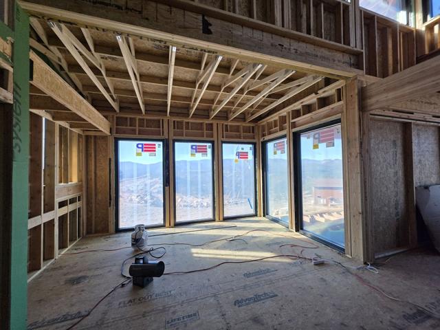 Window wall in the main room
